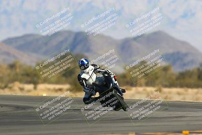 media/Jan-13-2024-SoCal Trackdays (Sat) [[9c032fe5aa]]/Turn 14 (10am)/